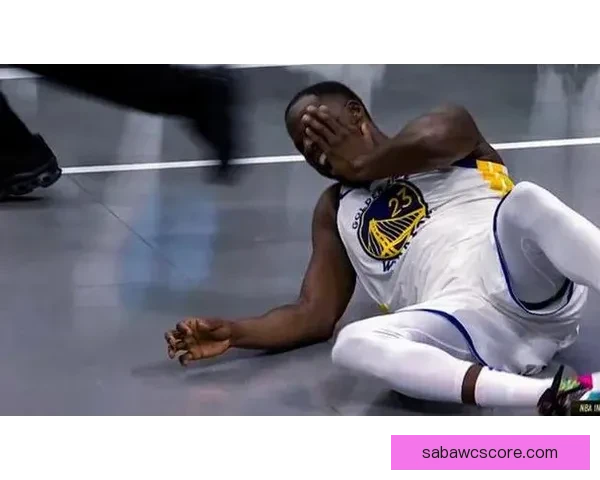 勇士官方确认波斯特脚部受伤离场 本场比赛不再回归