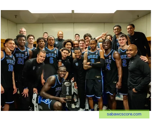 布泽尔状元稳了 大一数据全面超越弗拉格 名嘴忧虑其能否适应NBA